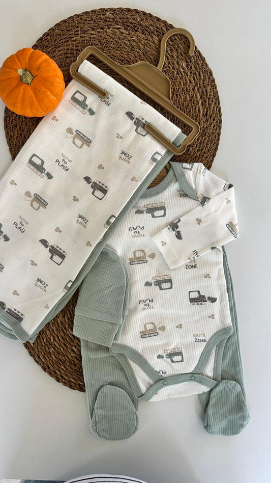 İş Makinası Temalı 4'lü Erkek Bebek Takım