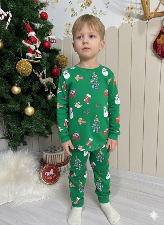 Yeni Yıl Temalı Unisex Yeşil Pijama Takımı