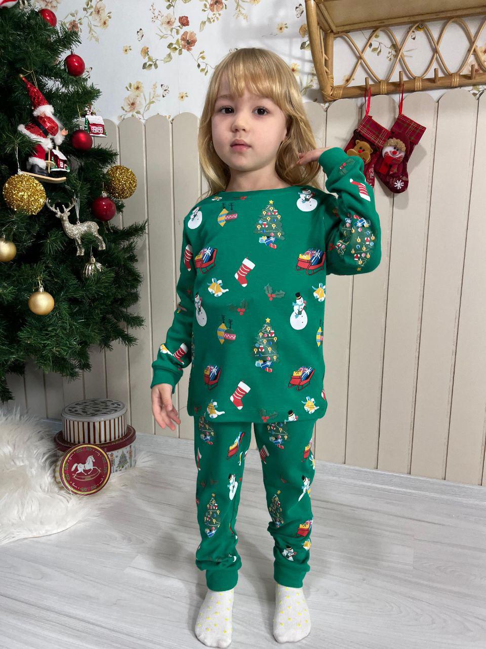 Yeni Yıl Temalı Unisex Yeşil Pijama Takımı